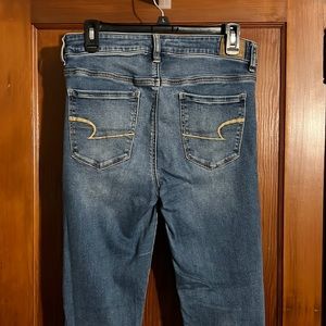 American Eagle Ne(x)t Level Stretch Hi-Rise light wash Jegging size 10